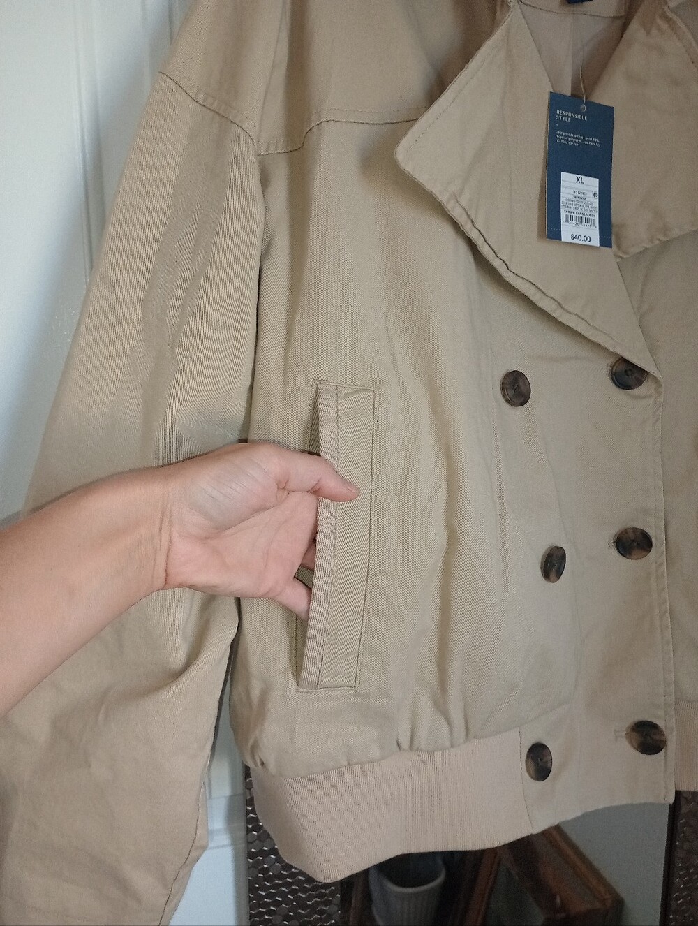 Universal Thread Short Trench Coat - Picture 3 of 6